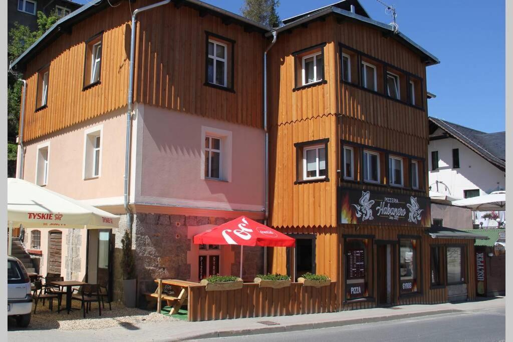 Mieszkanie 3- Pokojowe W Sercu Szklarskiej Poreby Appartamento Szklarska Poręba Esterno foto